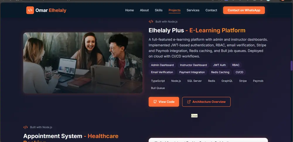 إنشاء وإدارة Portfolio احترافية مع واجهة برمجية متكاملة (API)