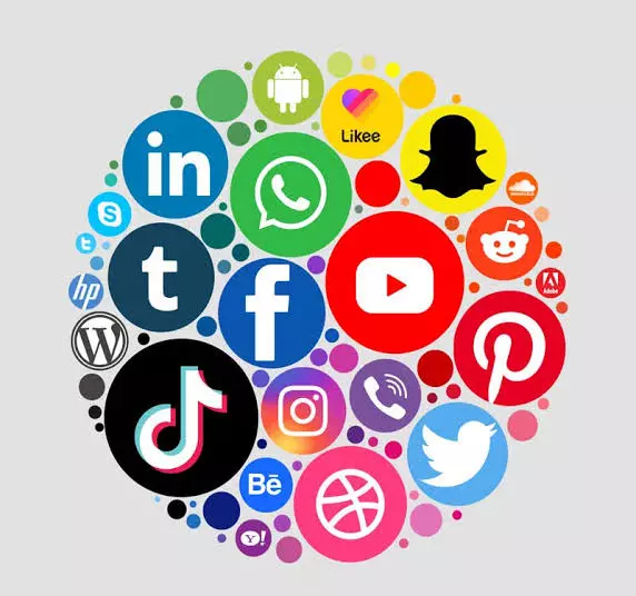 تزويد جميع منصات السوشيال ميديا