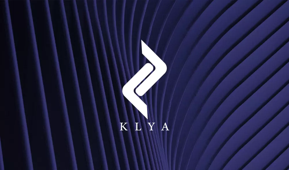 تصميم واعادة تصميم شعارات