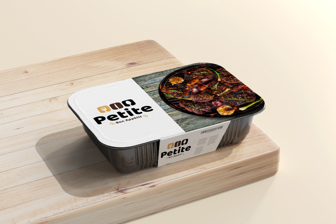 إخراج فني للشعار ليظهر بأجمل صورة