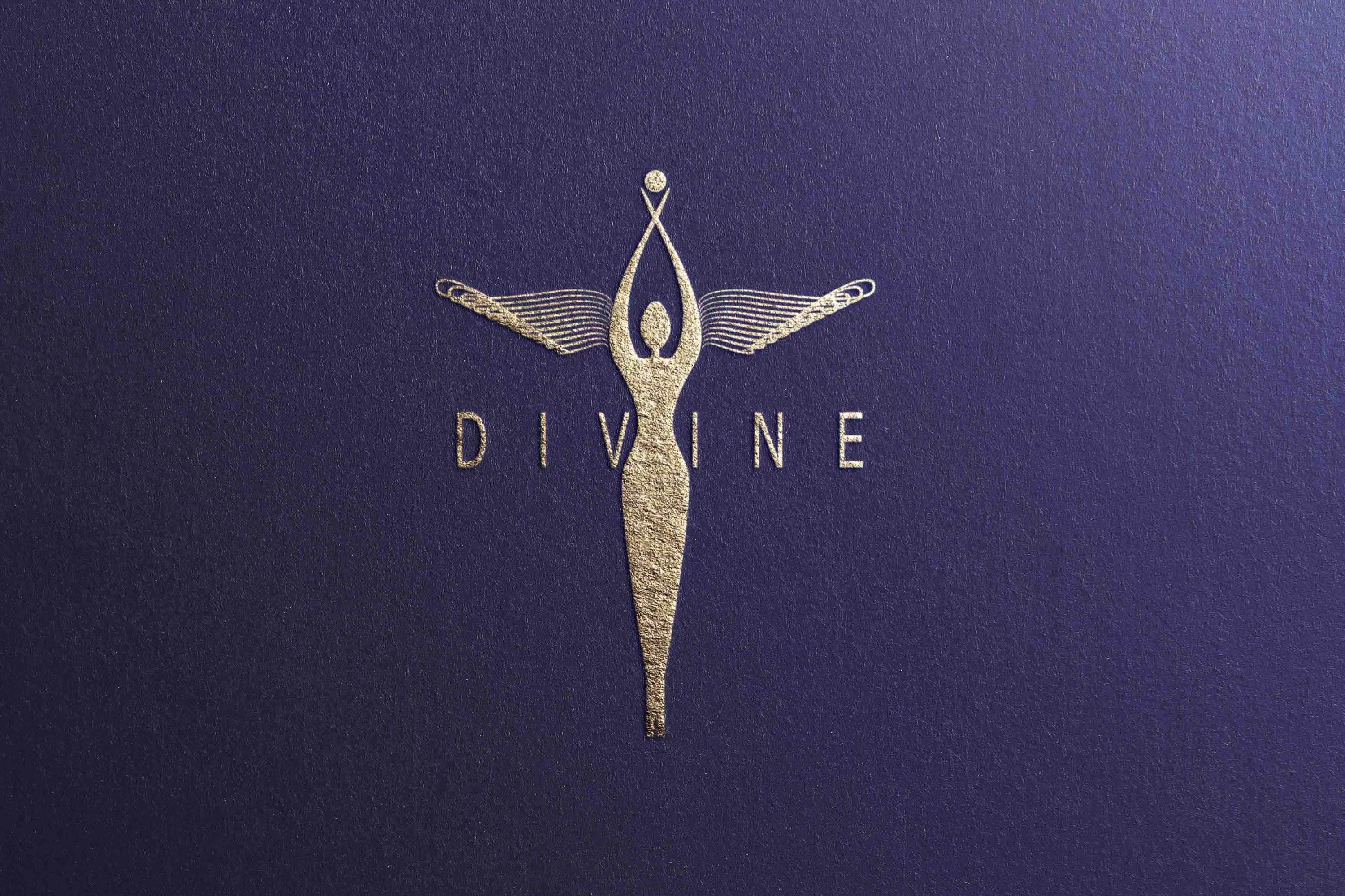 شعار ابداعي شركة أو مؤسسة أو متجر أو غيره