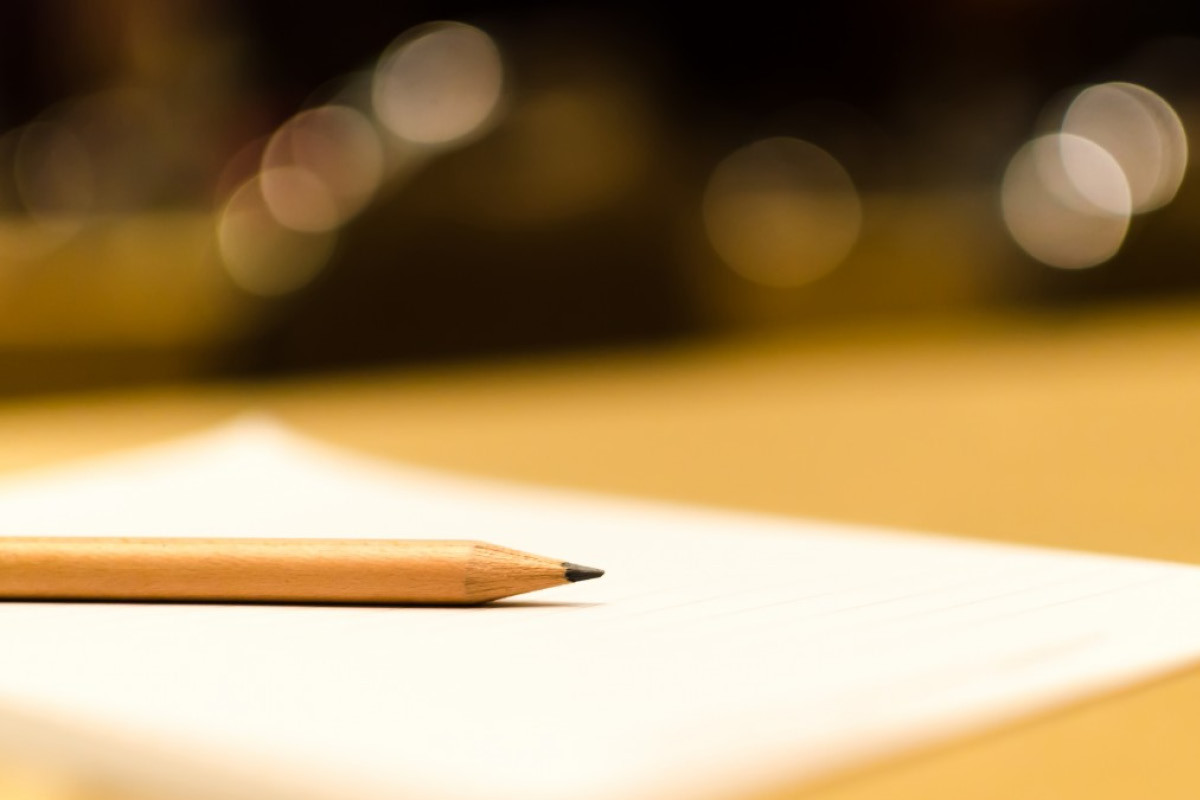 كتابة قصص اباعية ومقالات حصرية فى المجالات (الإجتماعية - الفنية - الأدبية - والصحة النفسية)