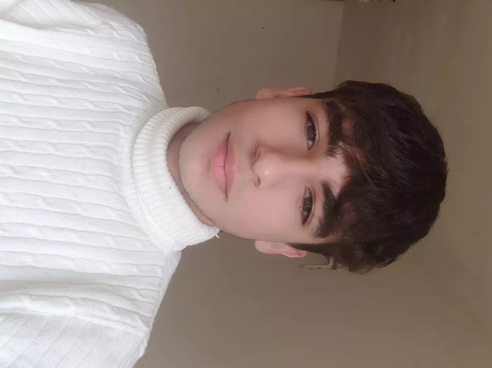 تريد تكون شخصية انمي؟ هذه الخدمة ستناسبك