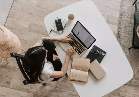 كتابه بحث علمى محترف للمدارس والكليات باللغه العربيه او الانجليزيه