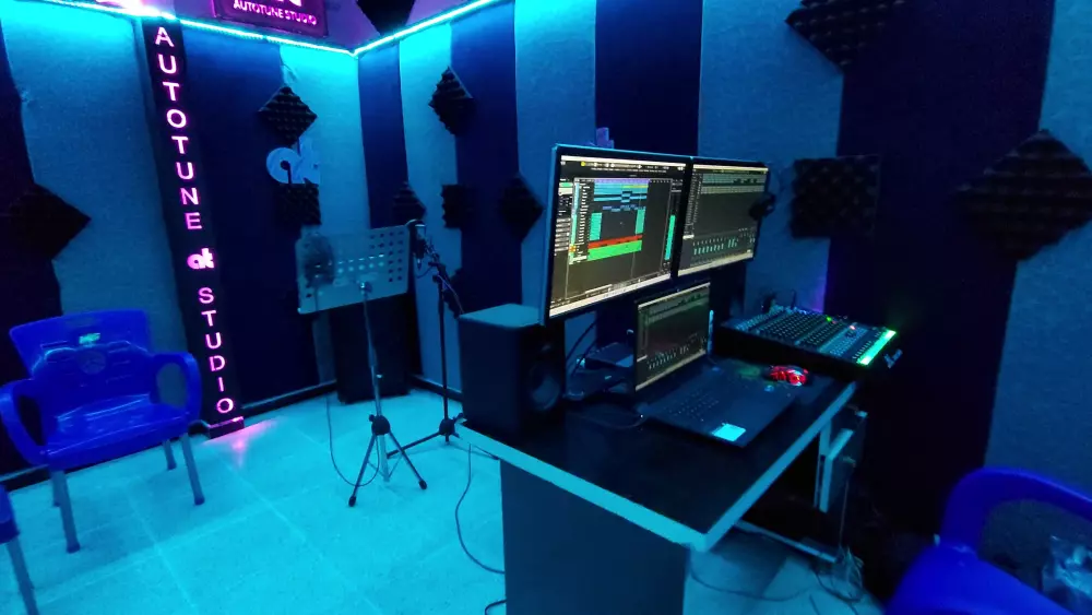 هندسة صوت لأنشودة