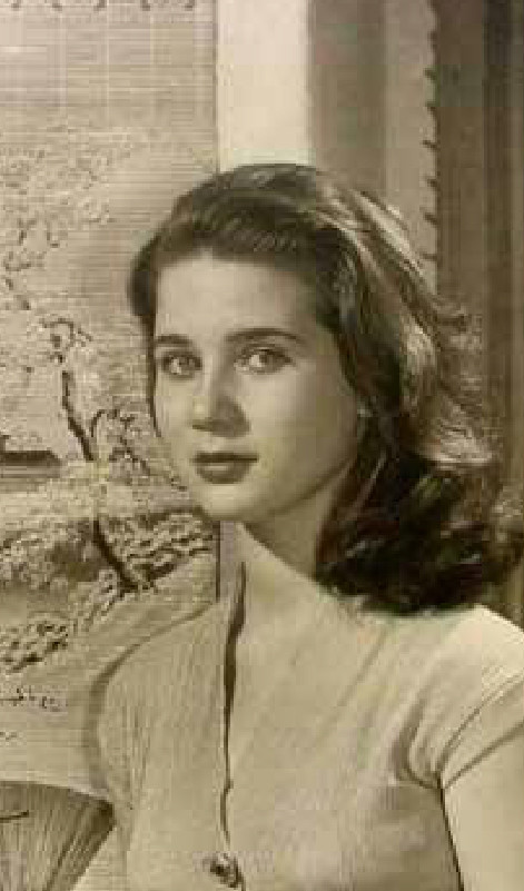 سوف أقوم بتلوين الصور القديمة عدد 1 او 2 صورة