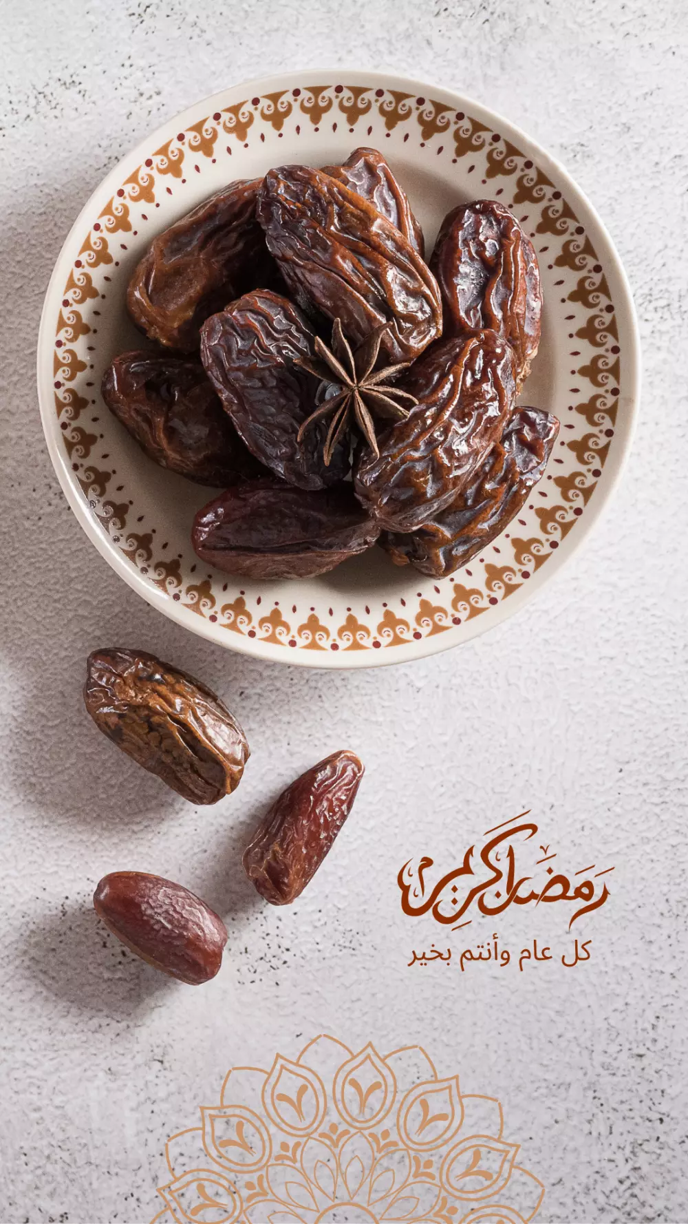 تصميم بوست سوشيال ميديا إحترافي و شعارات أيضا