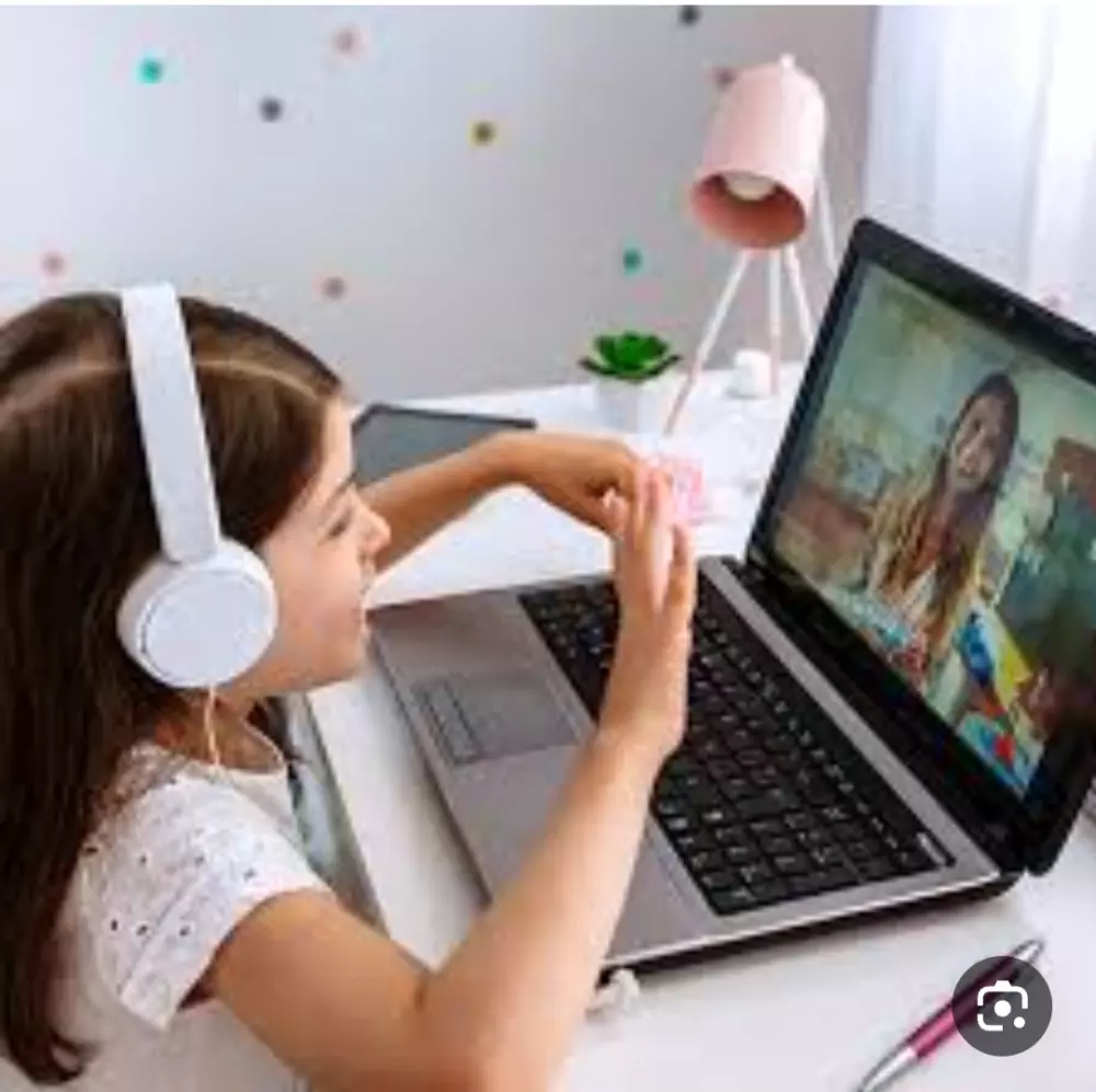 درس لغة انكليزية اون لاين باستخدام zoom