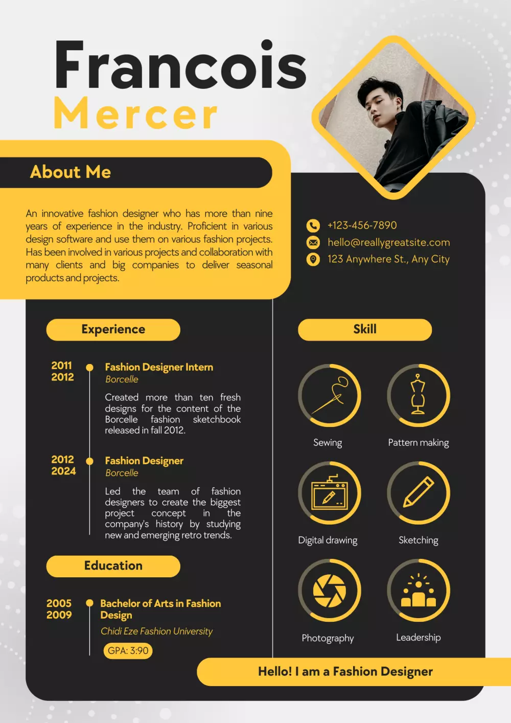كتابة و تصميم سيرة ذاتية Resume / CV احترافية متوافقة مع نظام الـ ATS و تصميم Cover Letter و إنشاء LinkedIn احترافي.