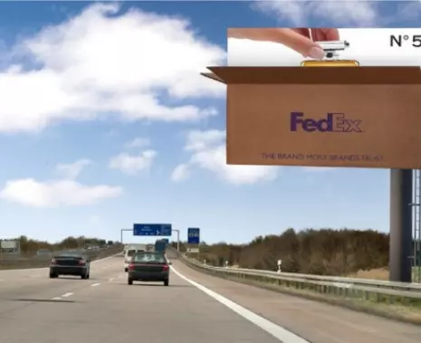 كتابة اسكريبت600 كلمة جذاب للقناه علي اليوتيوب