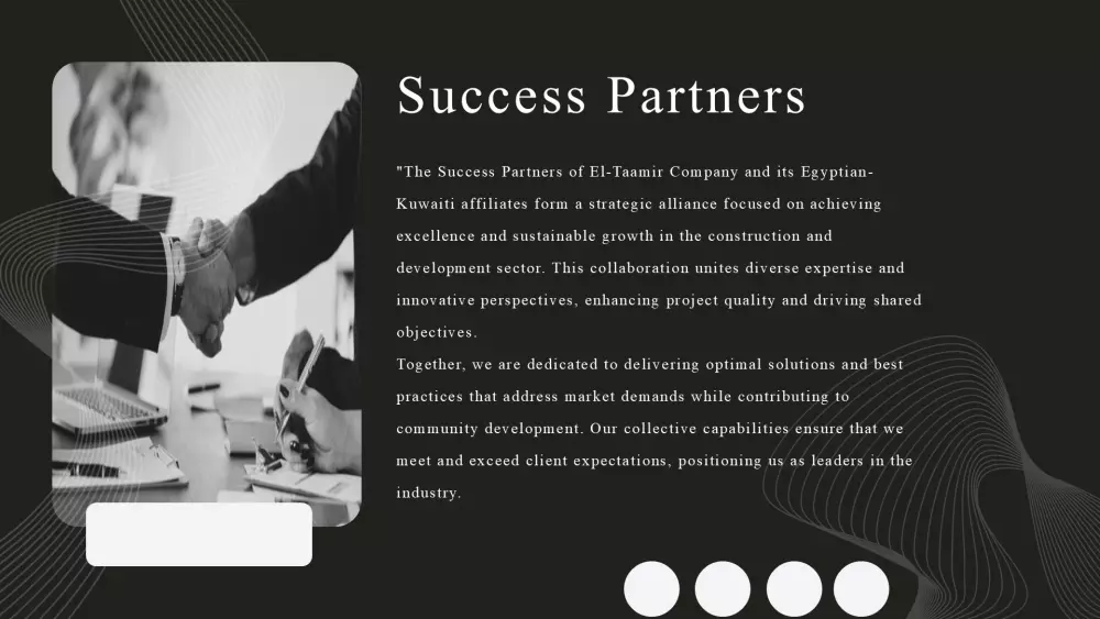 إعداد العروض التقديمية الاحترافية (Pitch Decks & Presentations)