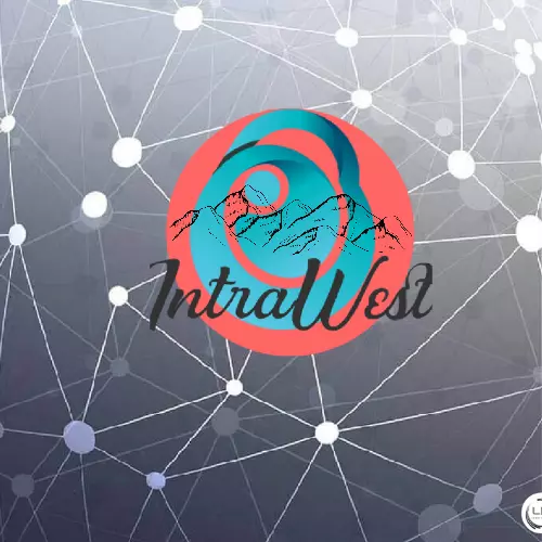 شعار قناة تواصل اجتماعي