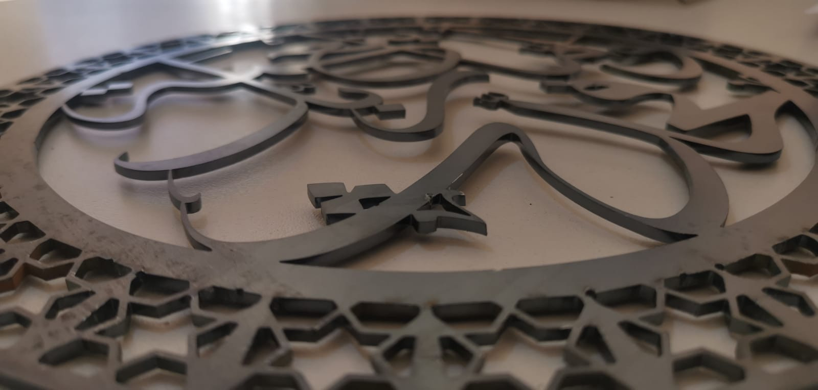 قص CNC شعار ، اسم ، حروف ، مخطوطات اسلامية ، زخرفة بالليزر