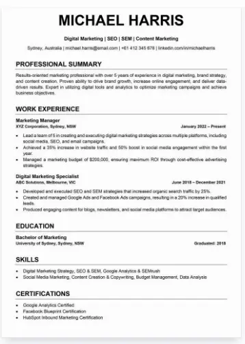 إنشاء CV احترافي وتحسين حساب LinkedIn