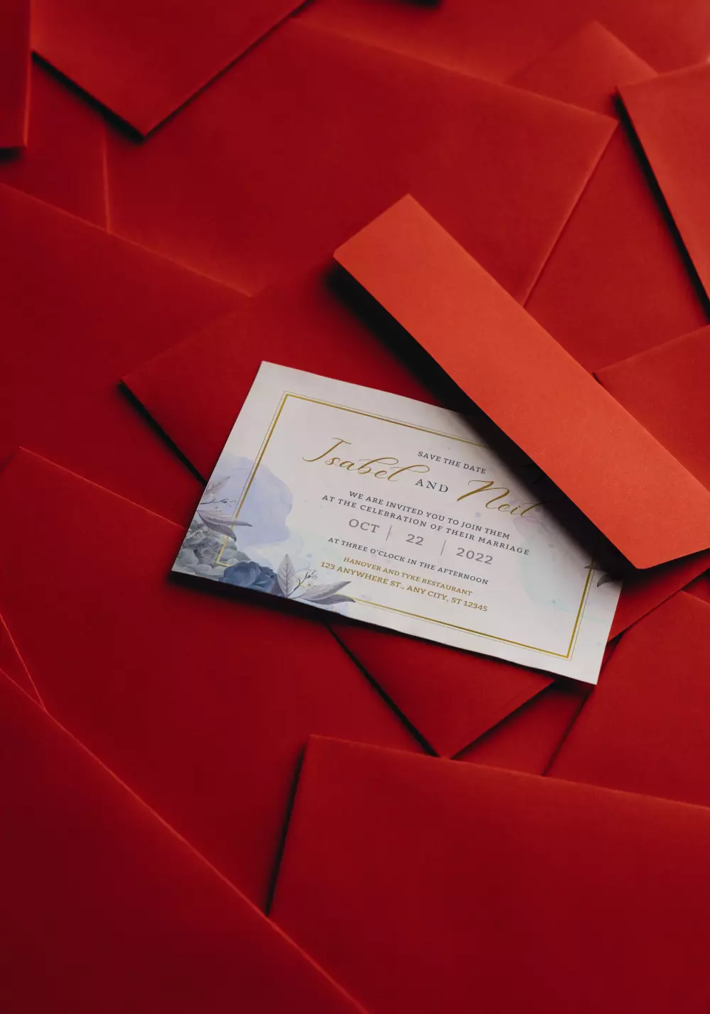 تصميم دعوة جذابة ومميزة لجميع المناسبات