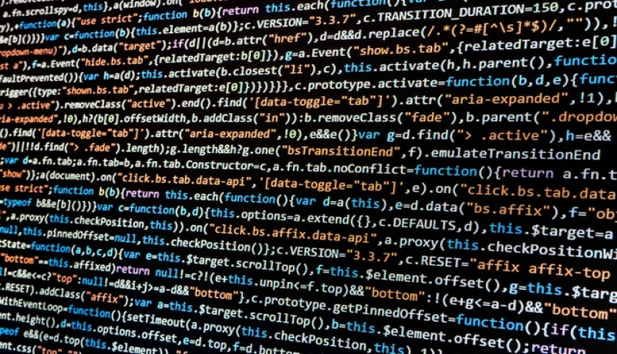 أبرمج لك سكريب greasemonkey لتحسين عرض موقع واحد