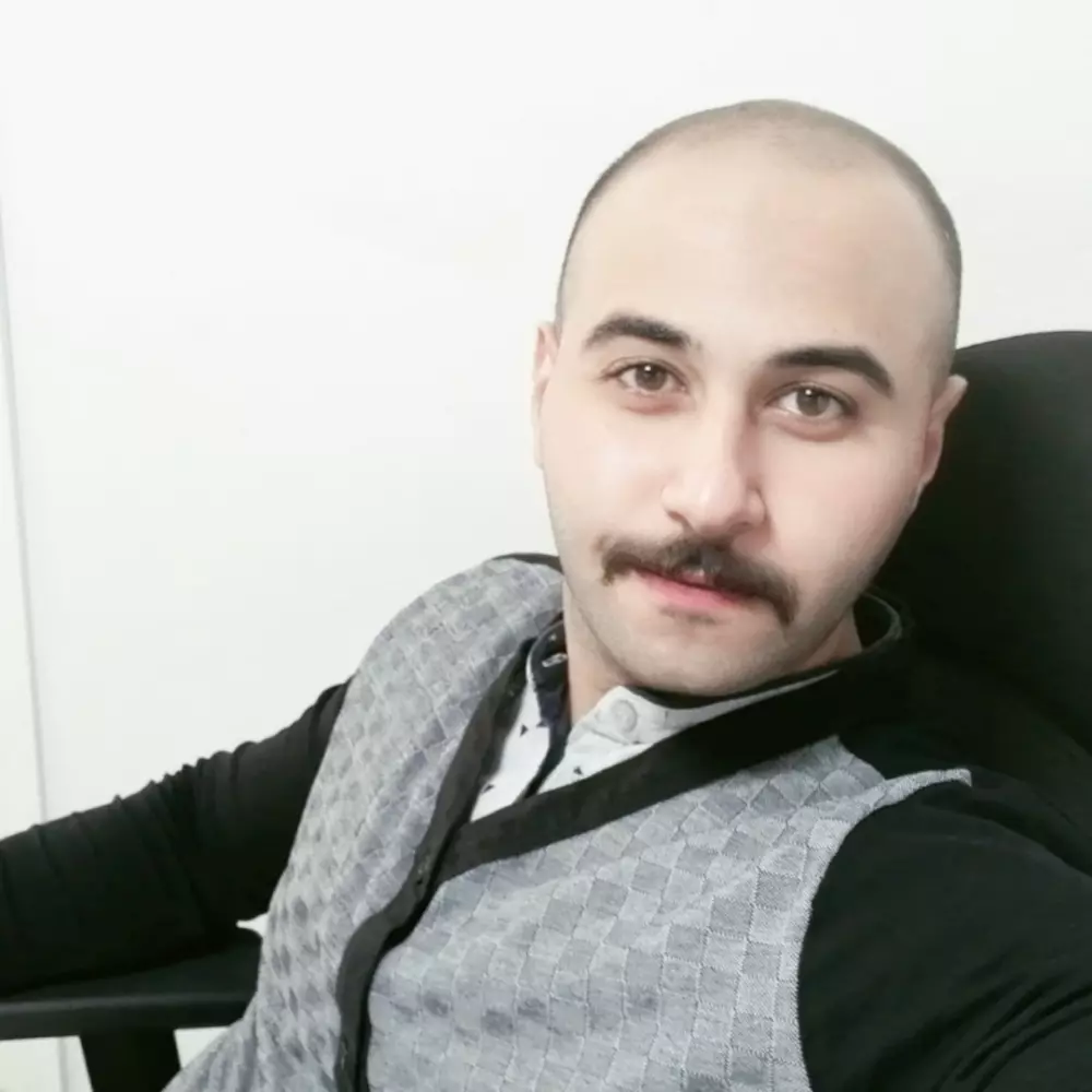 تفريغ صوتي وكتابة لغوية دقيقة