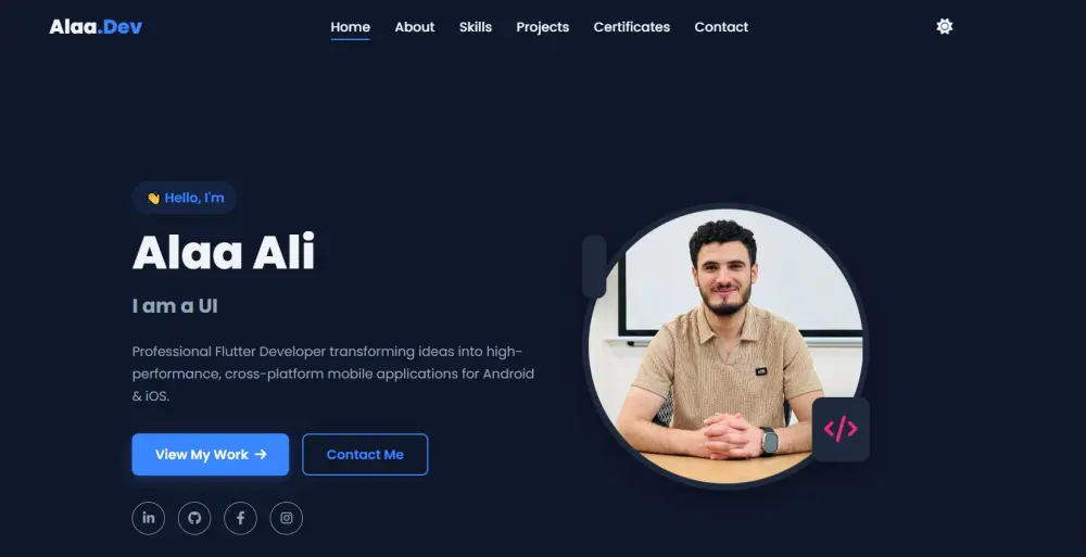 سأقوم بإنشاء موقع بورتفوليو احترافي باستخدام HTML و CSS و Js