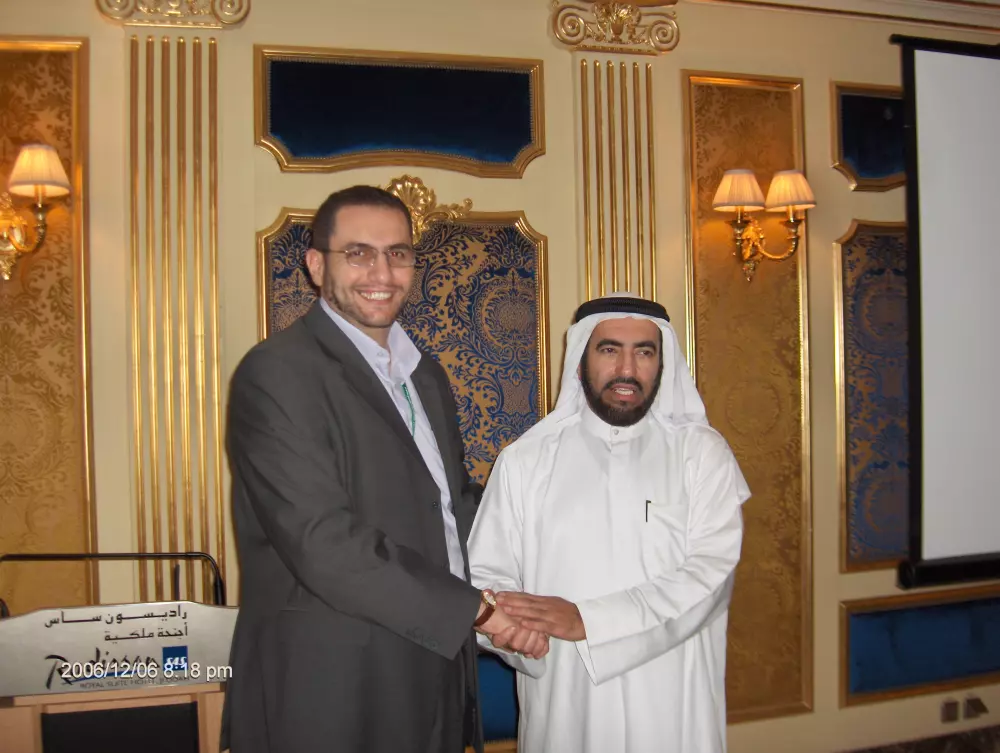 برامج تدريب اداري ومهني واكاديمي وقيادة متخصصة