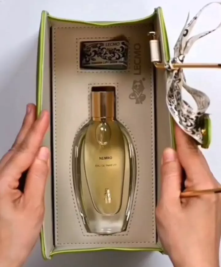 تعليق صوتي اعلانات تجارية