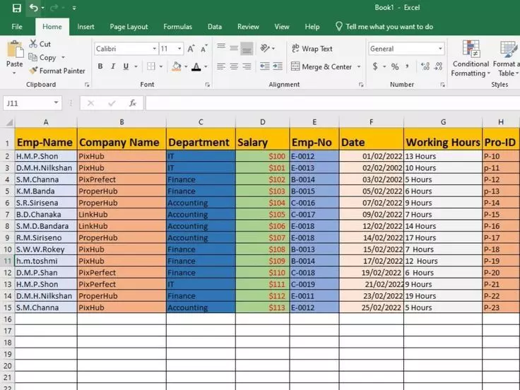 إدخال وتنظيف بيانات في Excel