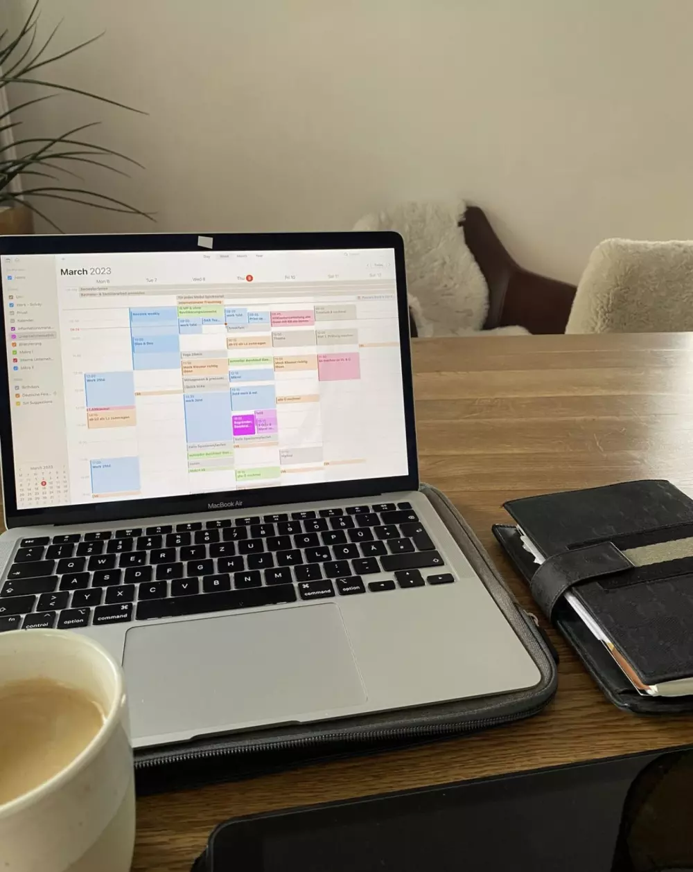 الباقة المتكاملة: تصميم شعار / ملف تعريف احترافي / بنر / بروشور