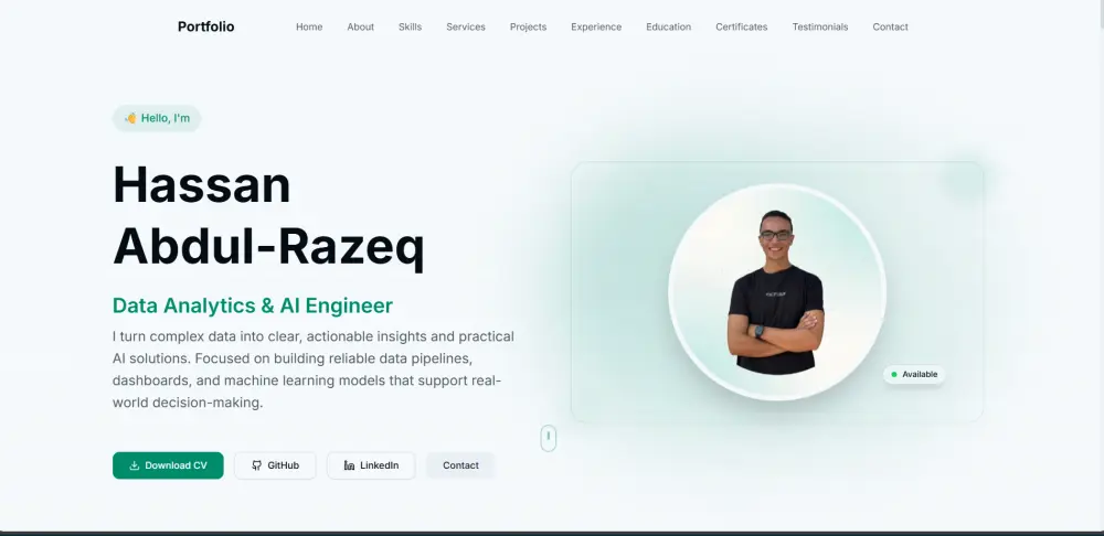 تصميم بورتفوليو شخصي إلكتروني على شكل موقع متعدد الصفحات (Website Portfolio)