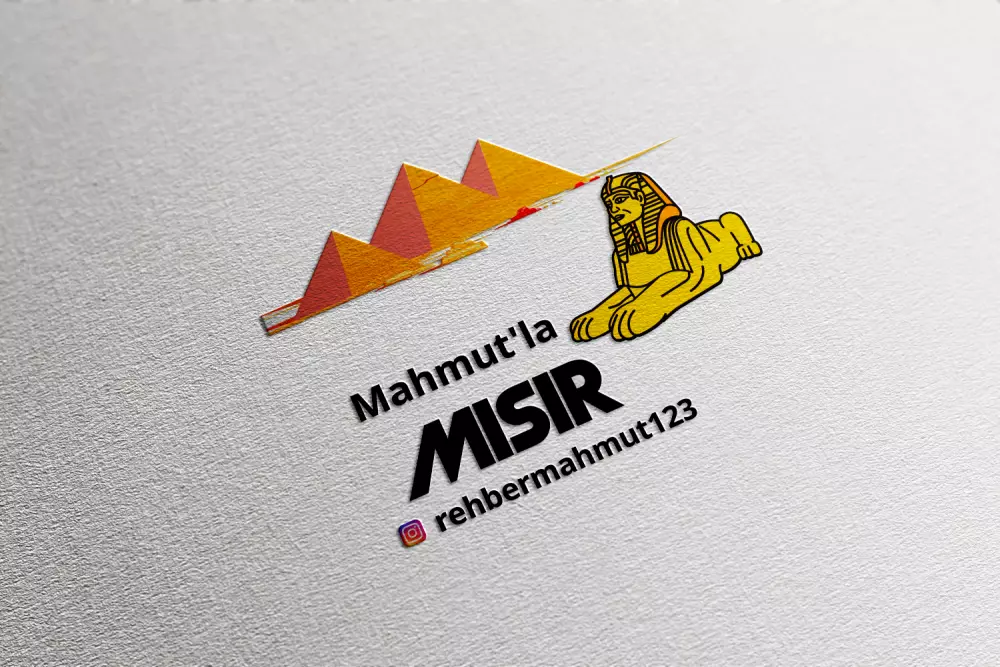 تصميم بوستر  لمرشد سياحى مصرى للاتراك