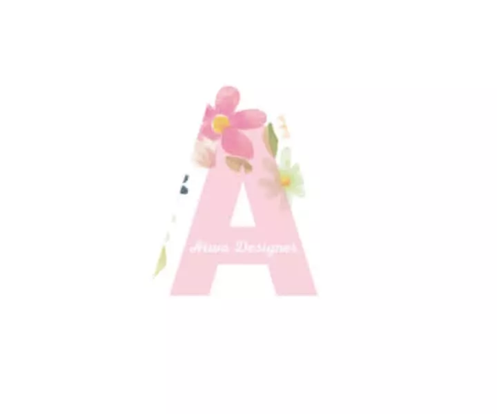 مصممة جرافيك