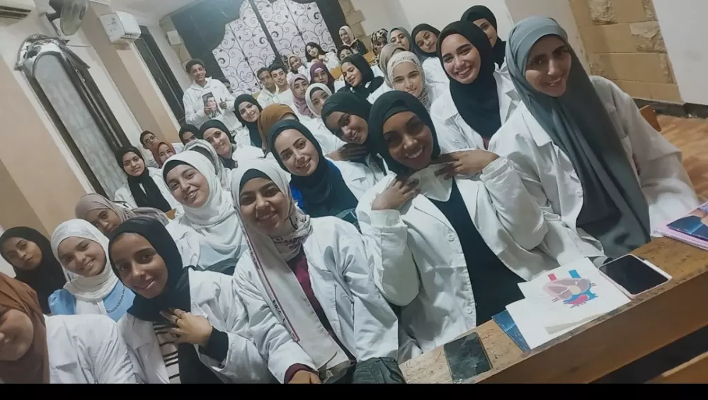 أدربك على قراءة التحاليل والأشعه