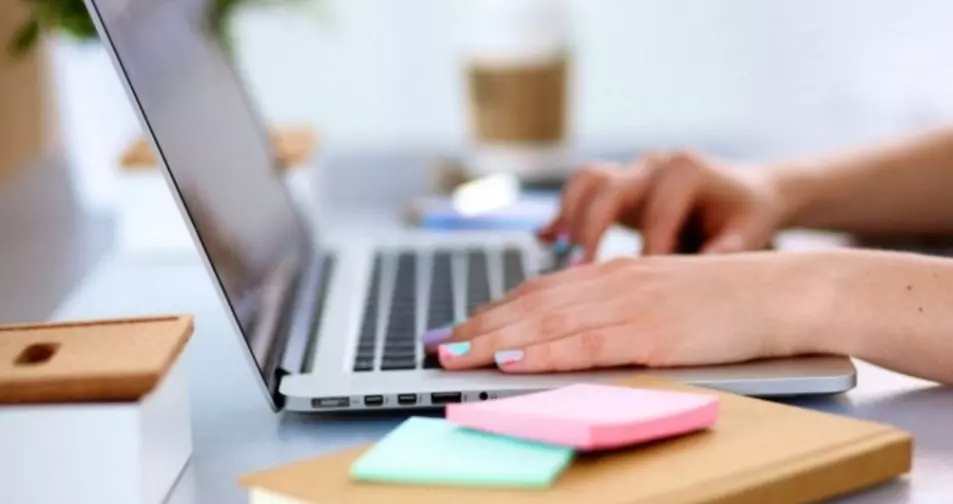 رفع المقالات و المنتجات على المواقع