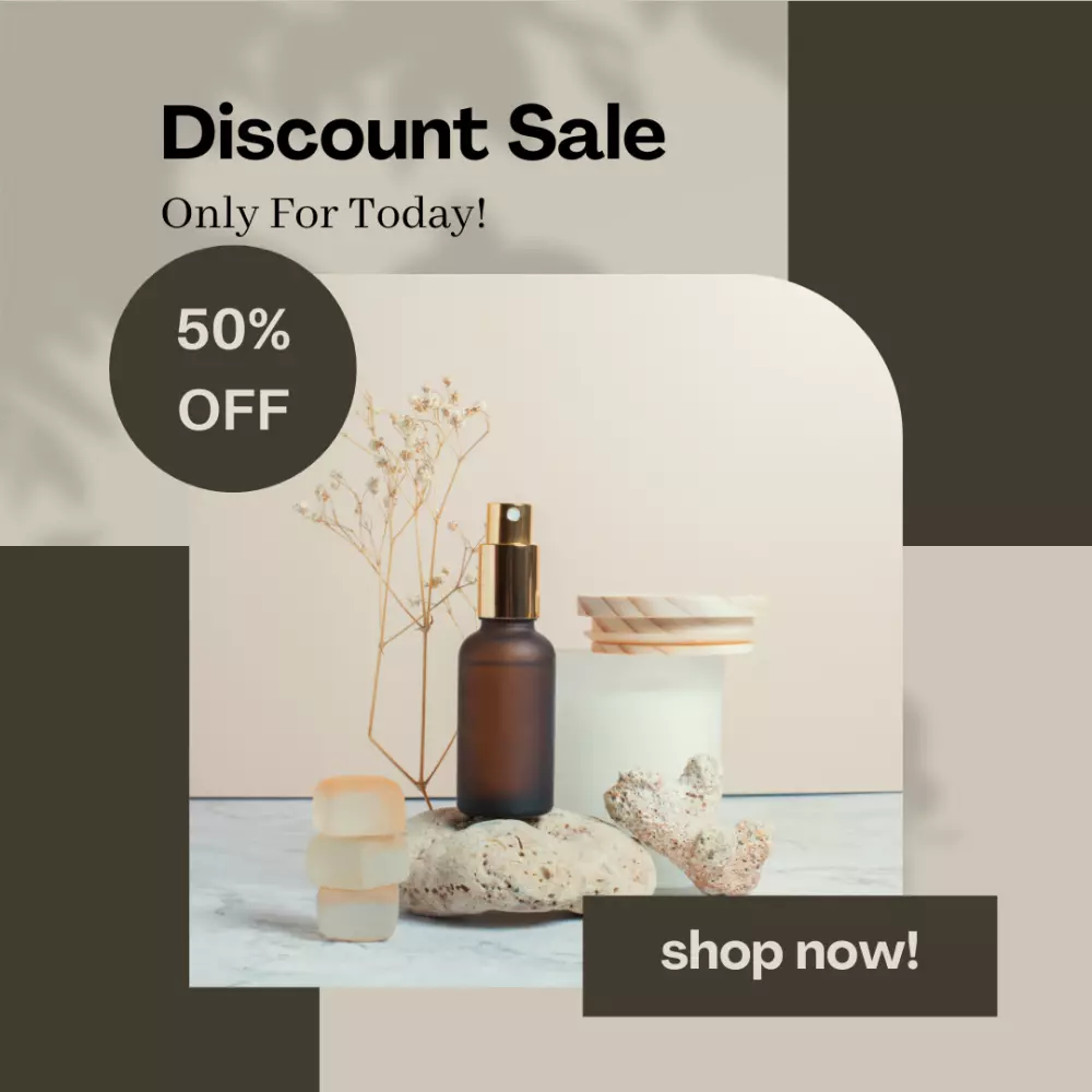 تصميم إعلان احترافي وجذاب لمنتجات العناية بالبشرة أو أي منتج نسائي بجودة عالية بصيغة PNG أو JPG مناسب للنشر على Instagram وFacebook