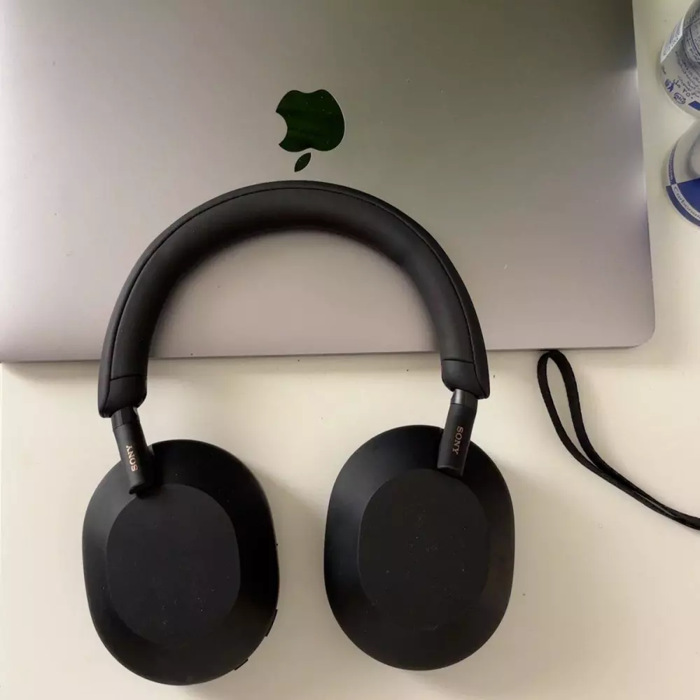 تفريغ الملفات الصوتية إلى نصوص Word دقيقة ومنسقة