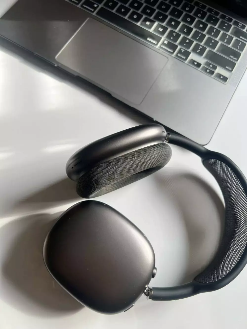 تفريغ الملفات الصوتية إلى نصوص Word دقيقة ومنسقة