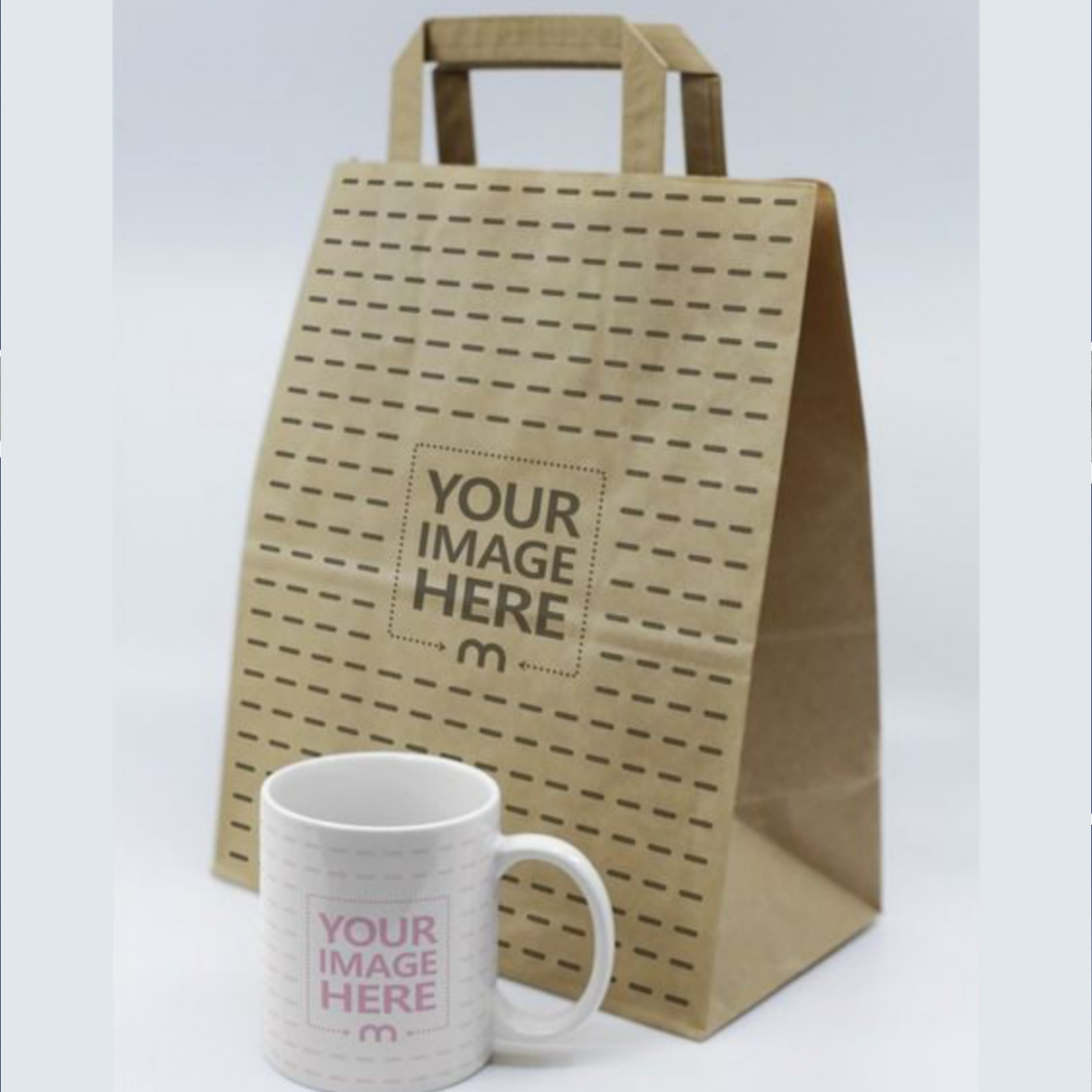 Mock-ups - وضع اللوجو او الديزاين ع اي منتج.