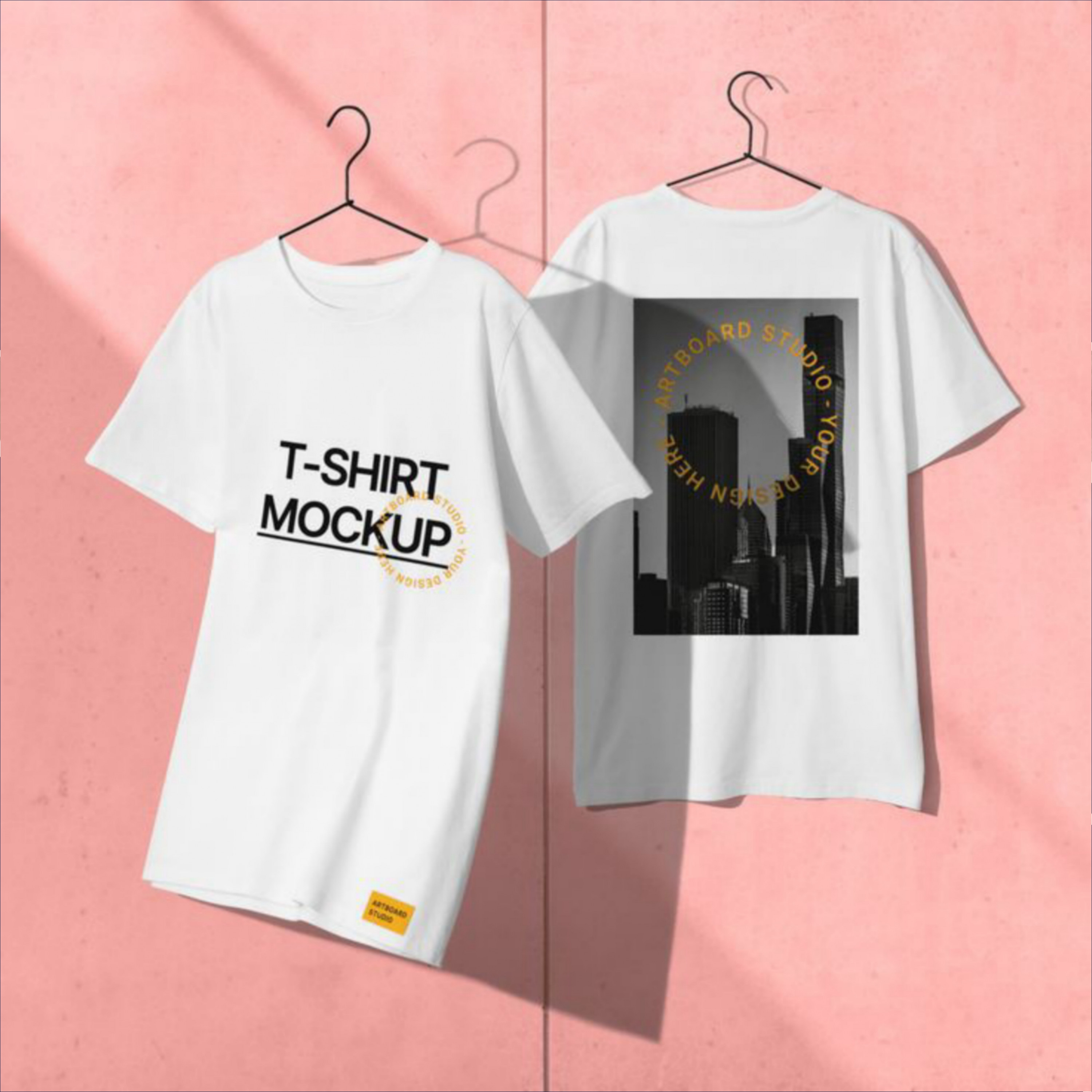 Mock-ups - وضع اللوجو او الديزاين ع اي منتج.