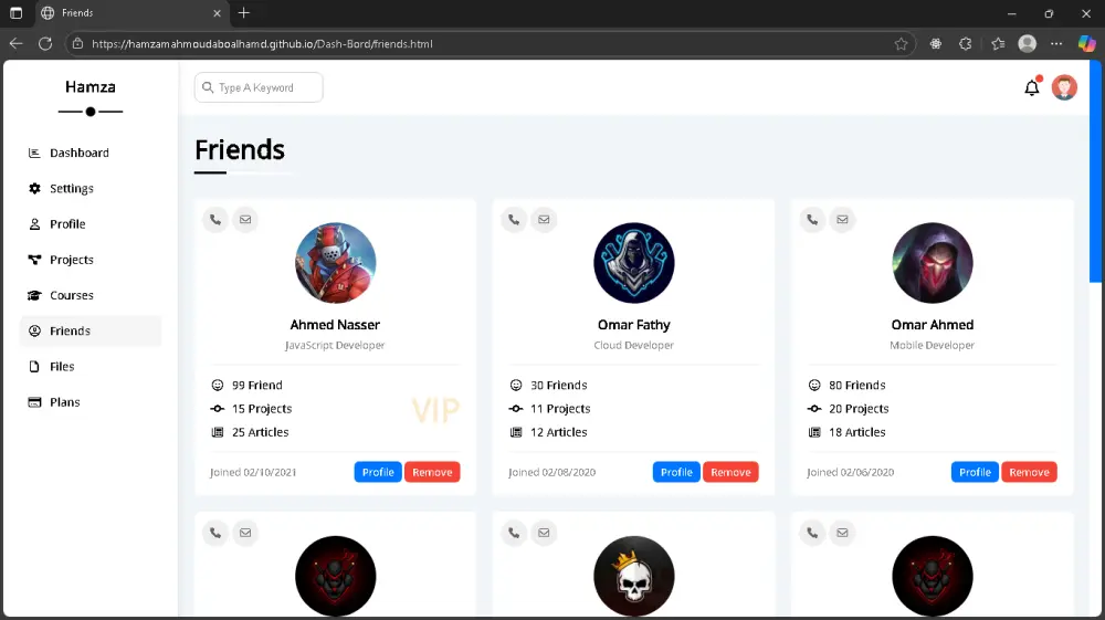 سأقوم بتصميم Dashboard أو لوحة تحكم متجاوبة باحترافية (Frontend Only)