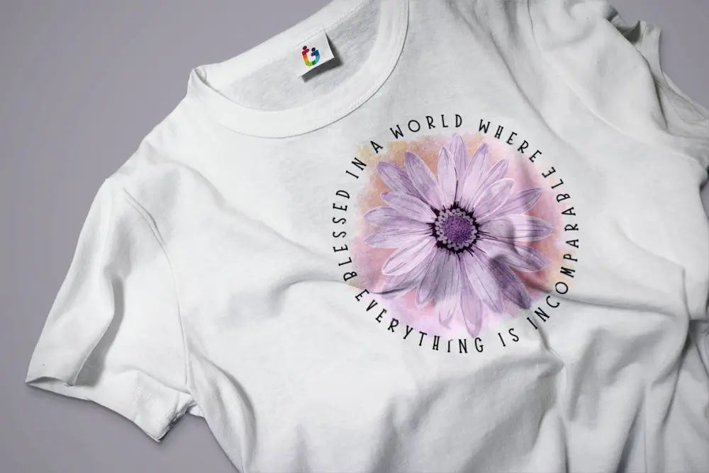 تصميم ستيكرات أو تيشرتات مميزة وجذابة للطباعة أو المتاجر