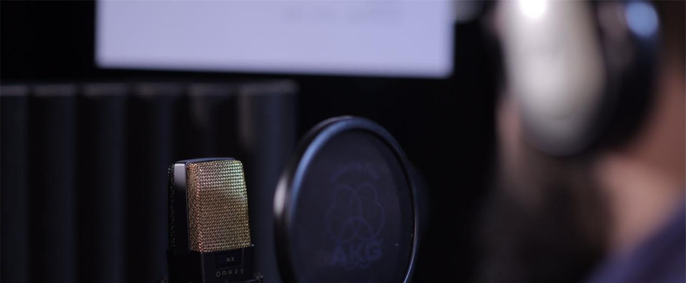 التعليق الصوتي  قناة الميدان والجزيرة استقصائي