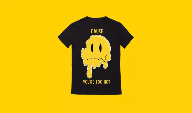 تصميم 4 تيشرتات مميزة جاهزة للطباعة