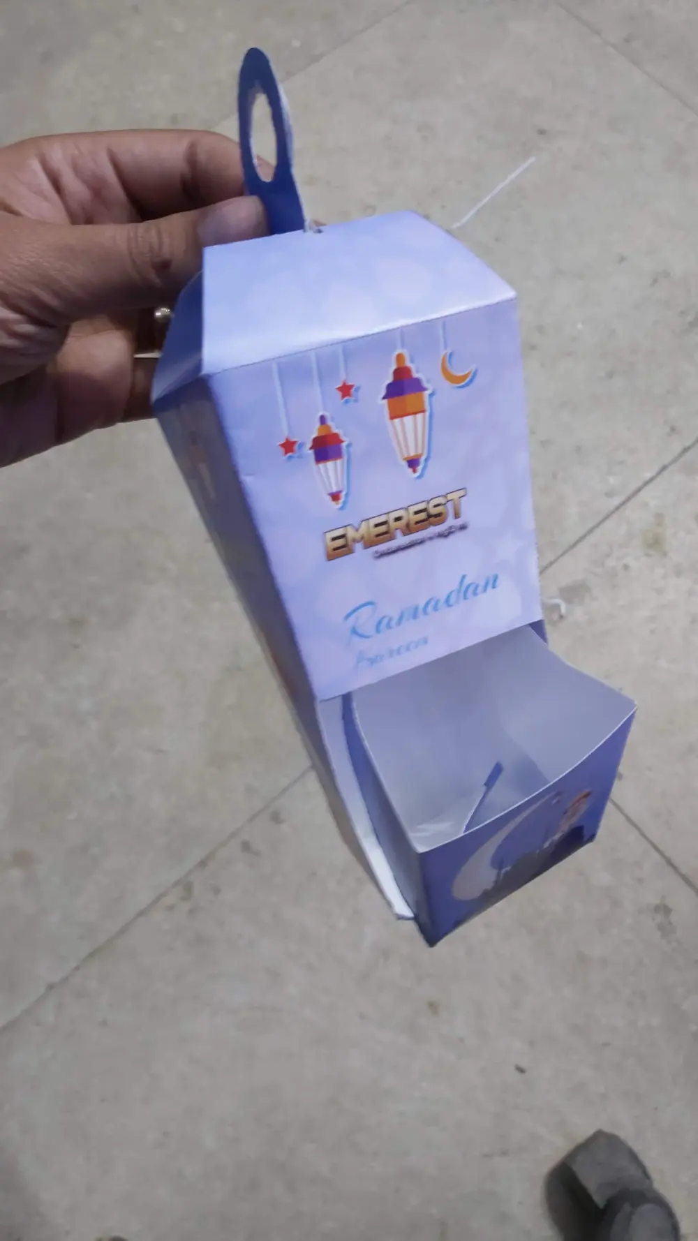 تصميم علب وتغليف احترافي – Packaging & Die-Cuts