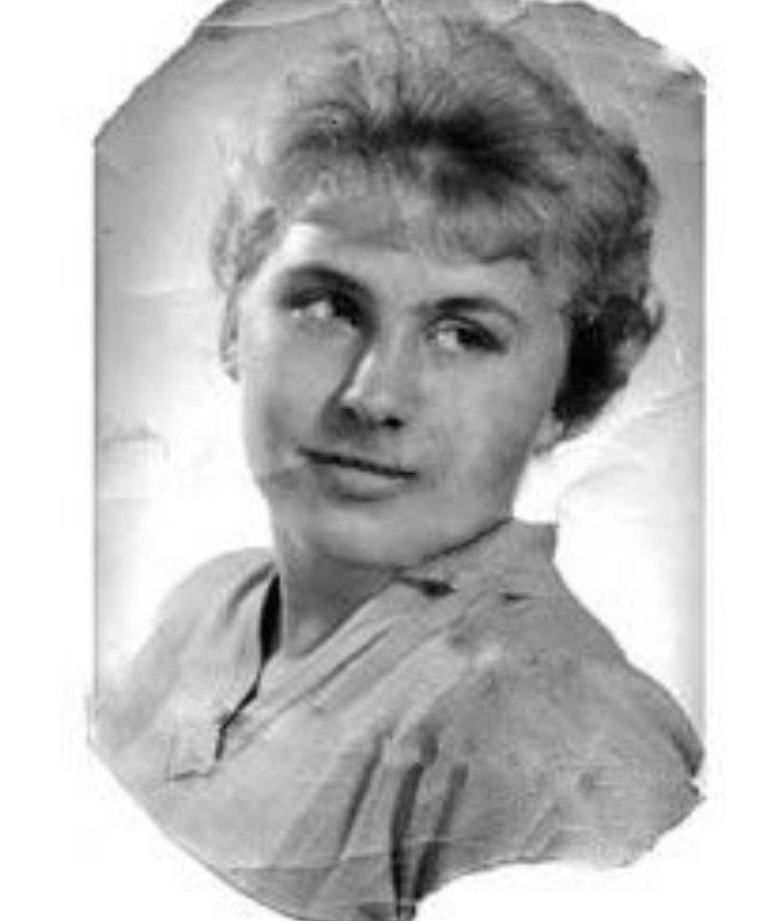 تعديل وترميم وتلوين الصور القديمة