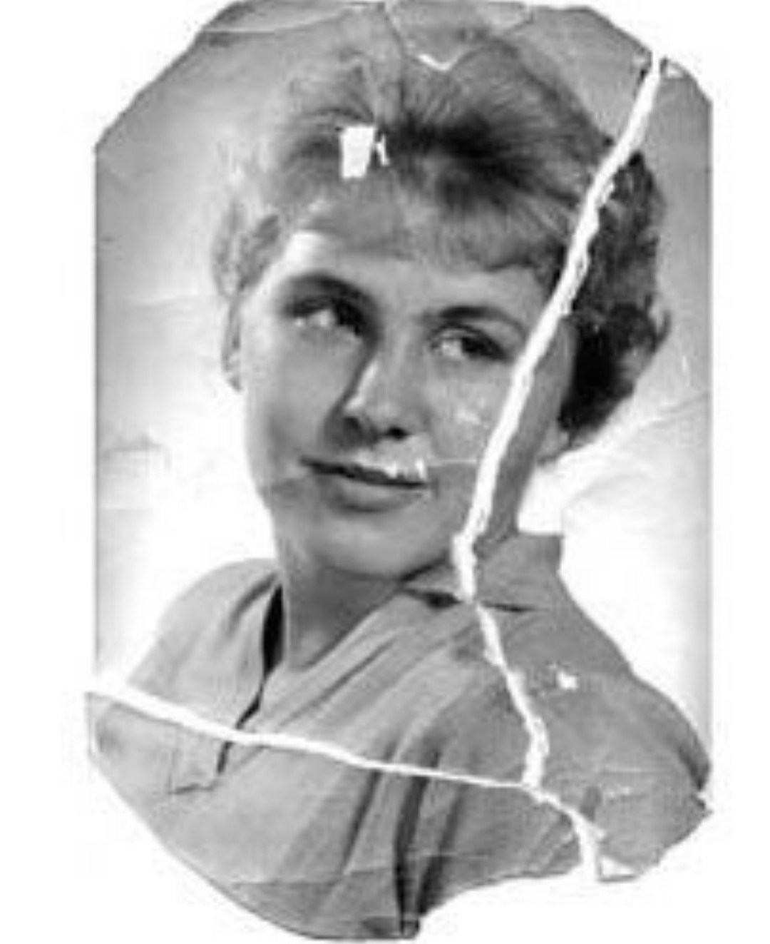 تعديل وترميم وتلوين الصور القديمة