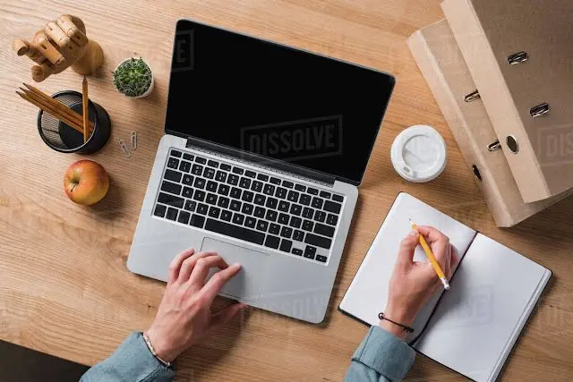 عمل بحث احترافي باللغة العربية للمدرسة أو الجامعة على الكمبيوتر