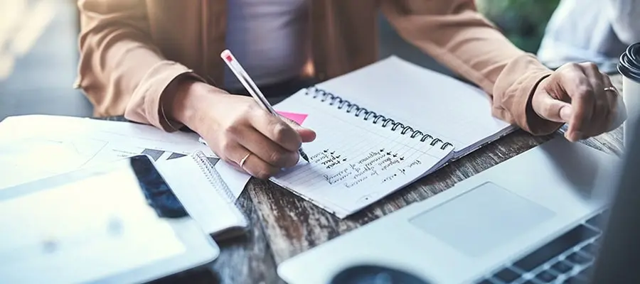 كتابة و ترجمة