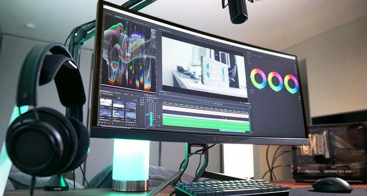 مونتاج وتحرير الفيديو بدقه وأحترافيه