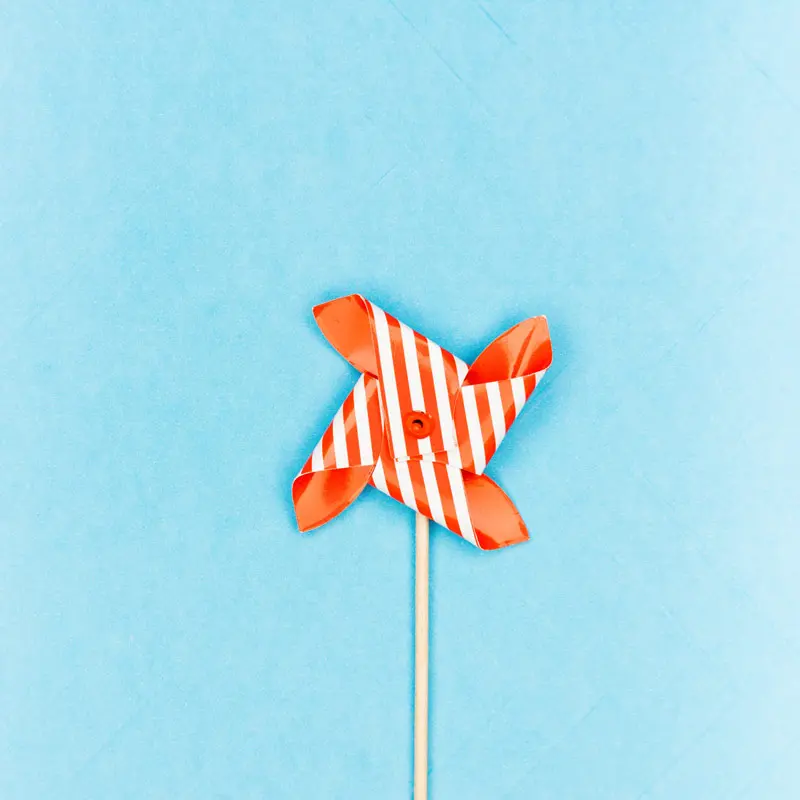 أقوم بتصميم وتطوير موقع ويب احترافي سريع ومتجارب باستخدام HTML CSS JS.