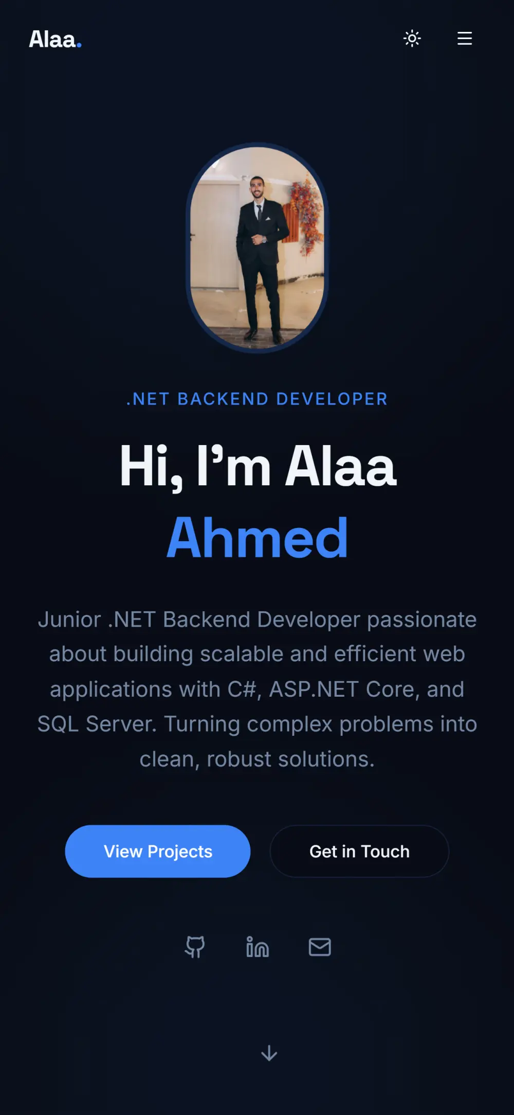 تصميم موقع Portfolio احترافي باستخدام Next.js و Tailwind CSS