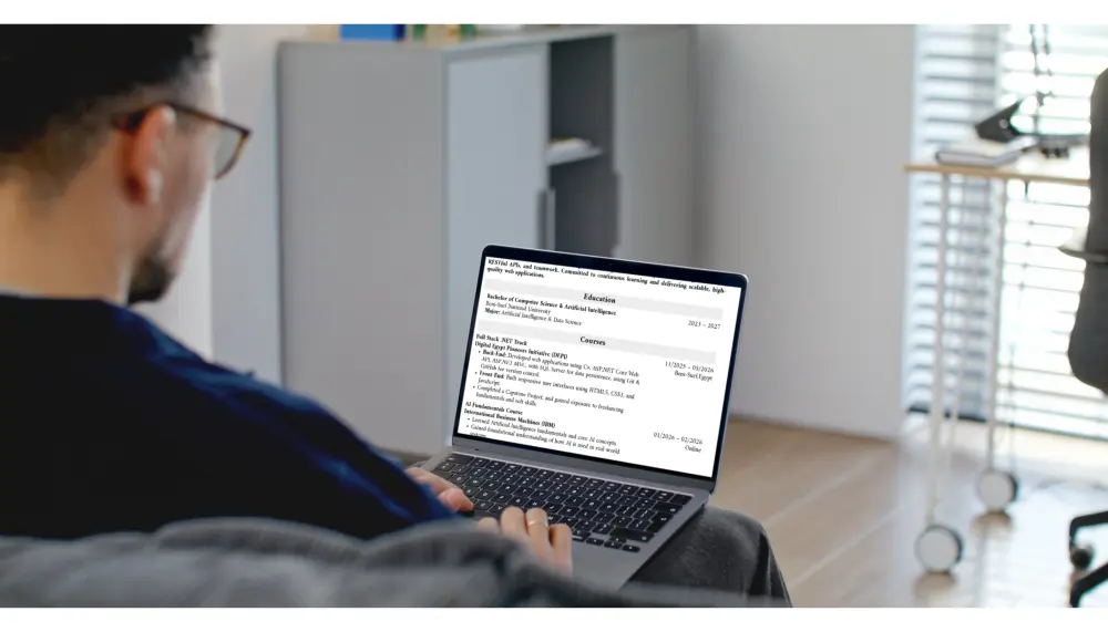 كتابة سيرة ذاتية احترافية (ATS) باللغة العربية أو الإنجليزية
