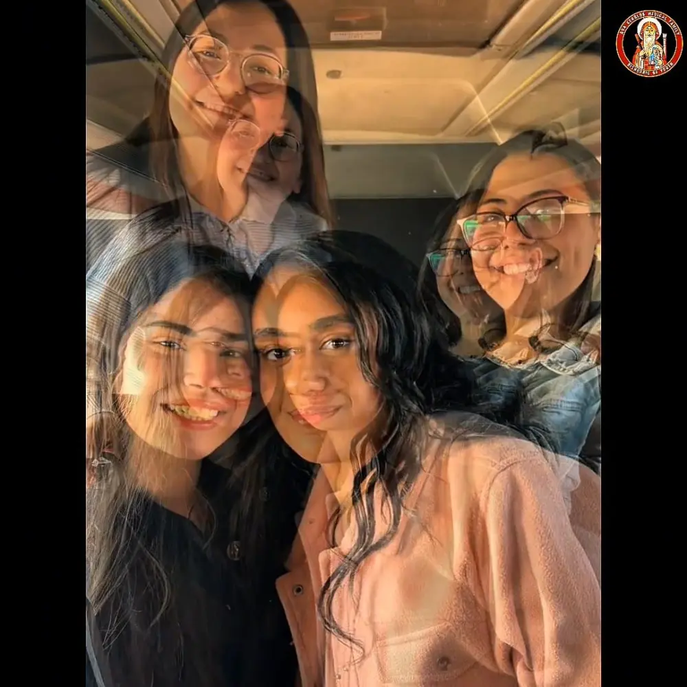 سأصمم فيديو احترافي وجذاب لعملك، براندك، أو لمناسبة خاصة بجودة عالية